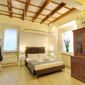 Cozy Flat In Trastevere By Yourhost Rome