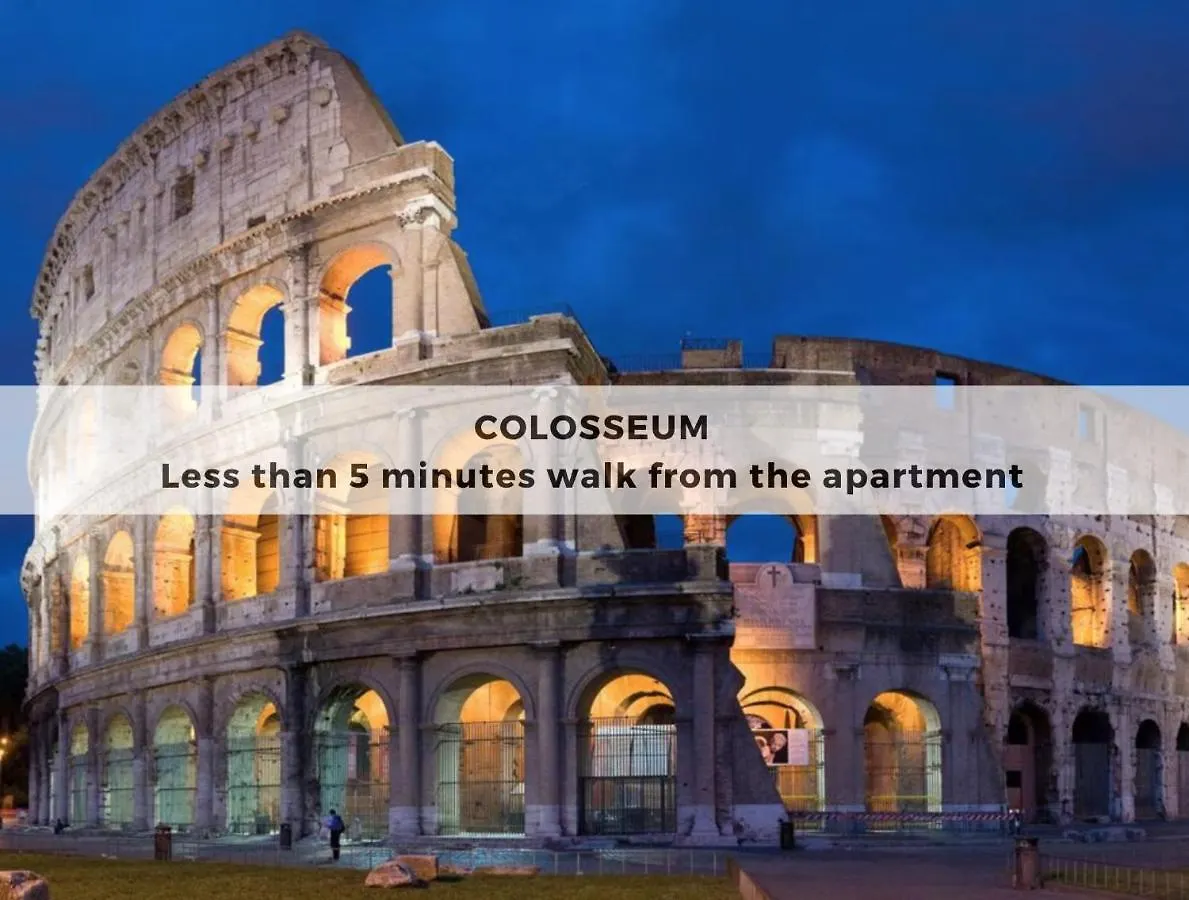 Apartment Colosseum House - Private Rooftop, Jacuzzi Hot Tub & View Rome